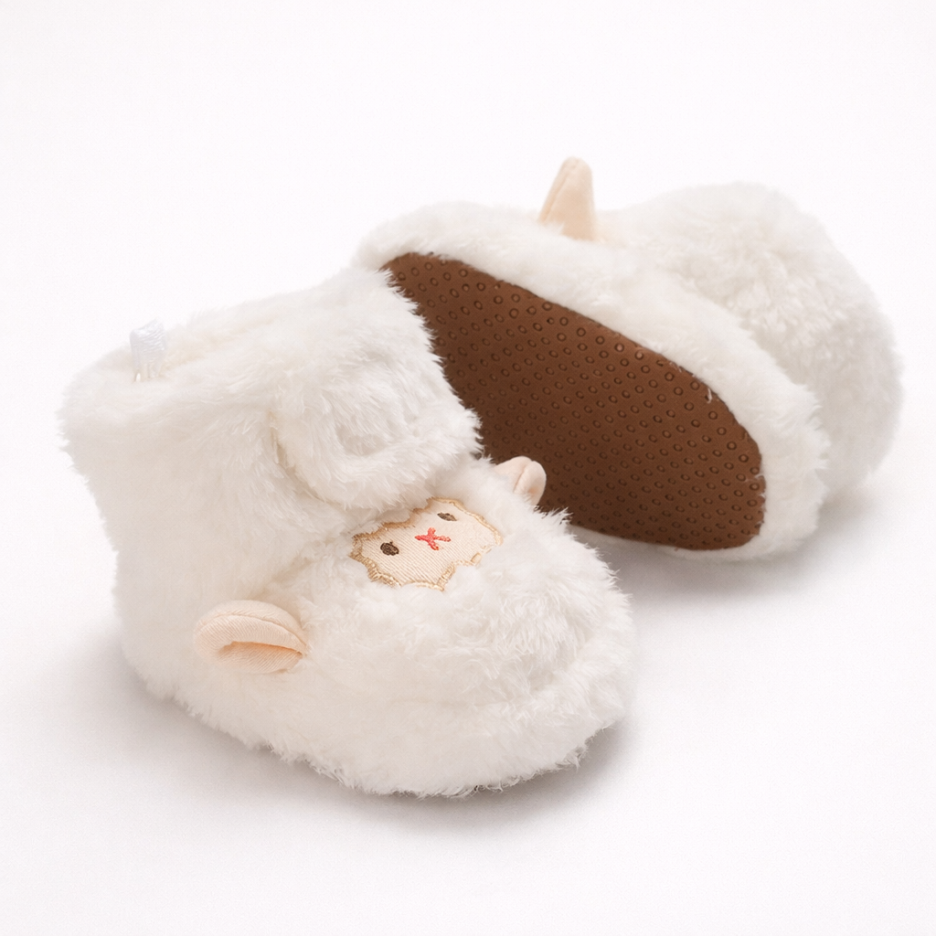 FÅR Babytofflor i Fuskpäls