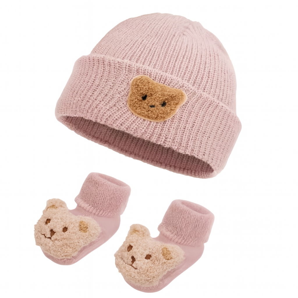 BJÖRN Barnmössa med strumpor