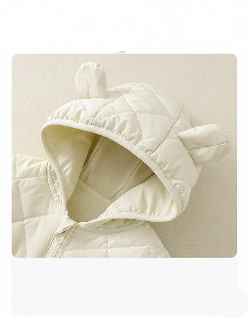 Mjuk babyoverall med huva