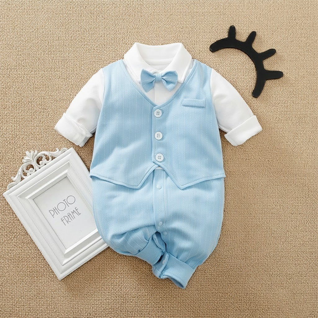 Stilrent kostymset för bebis